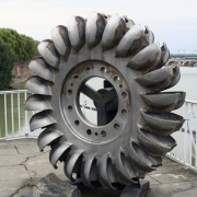 Peltonova turbina 