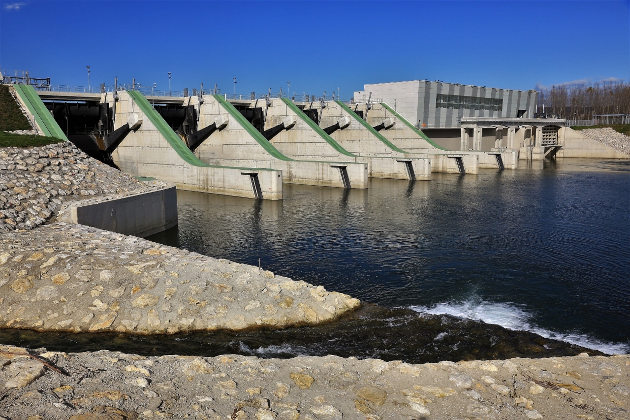 Proizvodnja hidroelektrarn v prvih treh mesecih nad pričakovanji